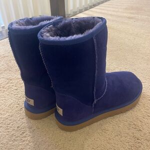 Women’s Blue ugg boots size 7